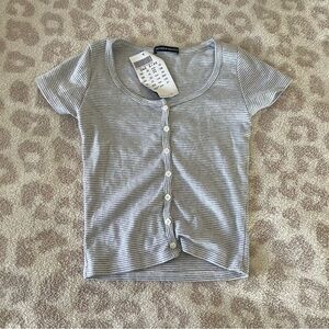 Brandy Melville Short Sleeve Top